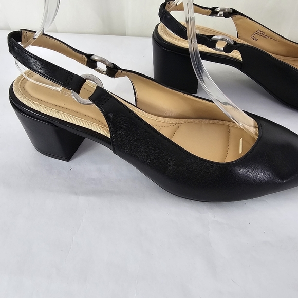 Adrienne Vittadini Black Leather Pointed Toe Sling Back Block Heel Size 7.5 - Picture 2 of 12
